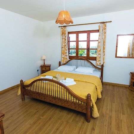Amazing Home In Pomos With Wifi Luaran gambar